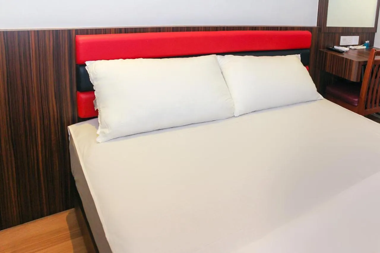 Oyo 90027 Happy Hotel Johor Bahru